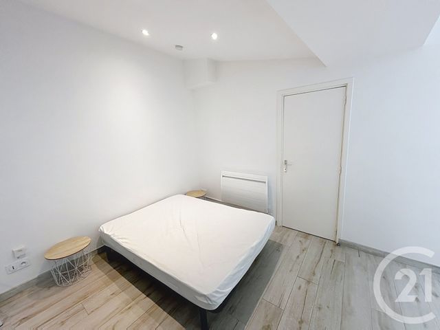 Appartement Studio &agrave; louer - 1 pi&egrave;ce - 29,86 m2 - Troyes - 10 - CHAMPAGNE-ARDENNE