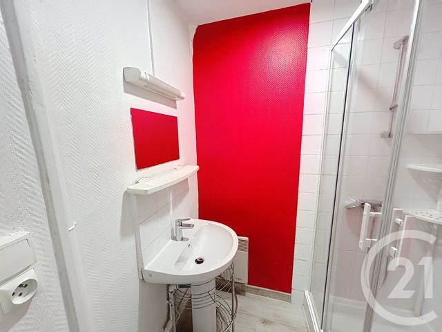 Appartement Studio &agrave; louer - 1 pi&egrave;ce - 29,86 m2 - Troyes - 10 - CHAMPAGNE-ARDENNE