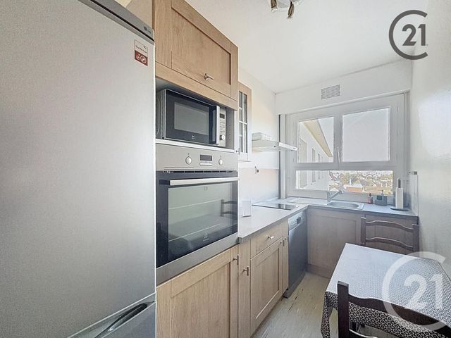 Appartement T2 &agrave; louer - 2 pi&egrave;ces - 61,70 m2 - Troyes - 10 - CHAMPAGNE-ARDENNE