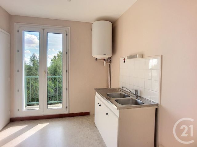 Appartement F2 &agrave; louer - 2 pi&egrave;ces - 43,90 m2 - Troyes - 10 - CHAMPAGNE-ARDENNE