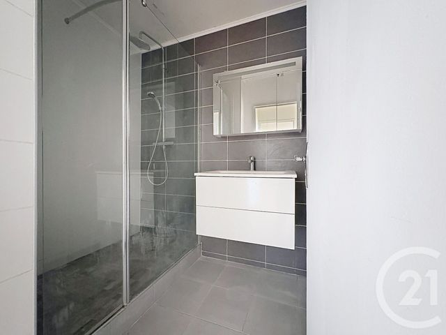 Appartement F2 &agrave; louer - 2 pi&egrave;ces - 53 m2 - Troyes - 10 - CHAMPAGNE-ARDENNE