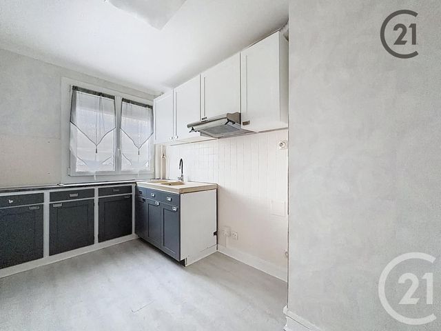 Appartement T3 &agrave; louer - 3 pi&egrave;ces - 66,32 m2 - Troyes - 10 - CHAMPAGNE-ARDENNE