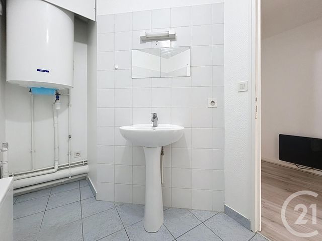 Appartement F3 &agrave; louer - 3 pi&egrave;ces - 78 m2 - Troyes - 10 - CHAMPAGNE-ARDENNE