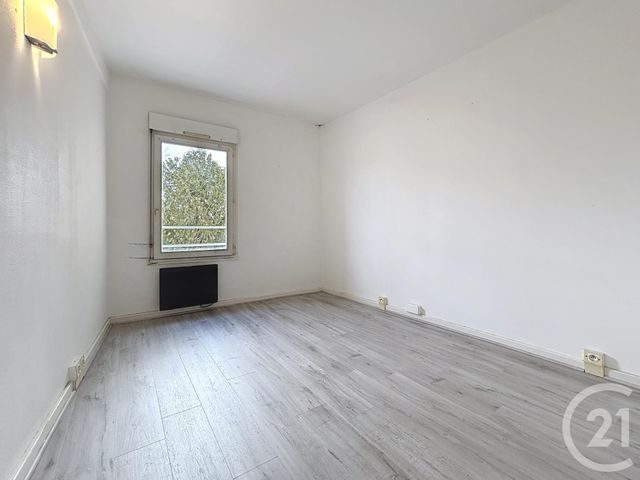 Appartement F3 &agrave; louer - 3 pi&egrave;ces - 78 m2 - Troyes - 10 - CHAMPAGNE-ARDENNE