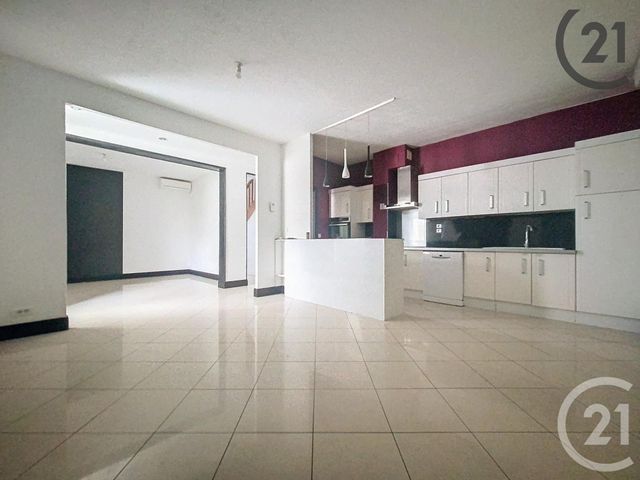 Maison &agrave; louer - 5 pi&egrave;ces - 115 m2 - Troyes - 10 - CHAMPAGNE-ARDENNE