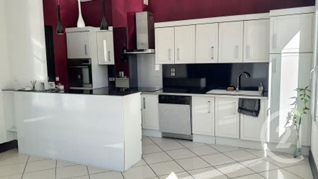 Maison &agrave; louer - 5 pi&egrave;ces - 115 m2 - Troyes - 10 - CHAMPAGNE-ARDENNE