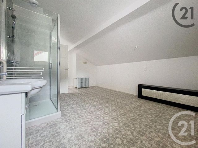 Maison &agrave; louer - 5 pi&egrave;ces - 115 m2 - Troyes - 10 - CHAMPAGNE-ARDENNE