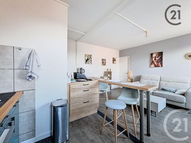 Appartement F2 &agrave; louer - 2 pi&egrave;ces - 41,58 m2 - Ste Savine - 10 - CHAMPAGNE-ARDENNE