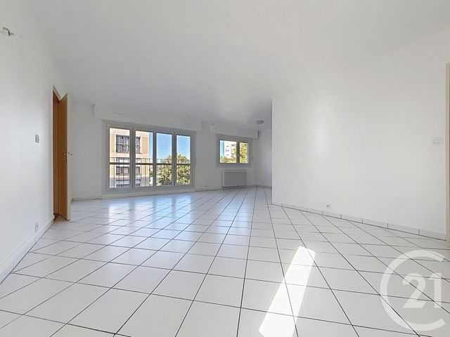 Appartement F5 &agrave; louer - 5 pi&egrave;ces - 88,50 m2 - Troyes - 10 - CHAMPAGNE-ARDENNE