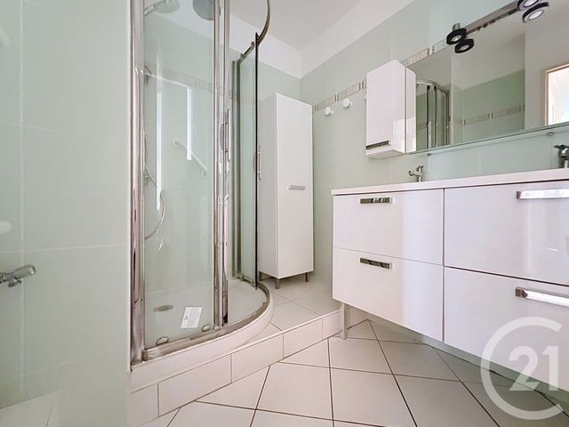Appartement F5 &agrave; louer - 5 pi&egrave;ces - 88,50 m2 - Troyes - 10 - CHAMPAGNE-ARDENNE