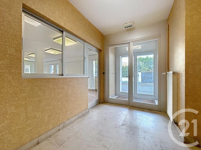 Maison &agrave; louer - 10 pi&egrave;ces - 400 m2 - Troyes - 10 - CHAMPAGNE-ARDENNE