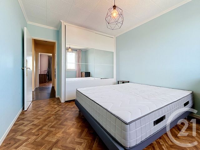 Appartement F3 &agrave; louer - 3 pi&egrave;ces - 65 m2 - St Andre Les Vergers - 10 - CHAMPAGNE-ARDENNE