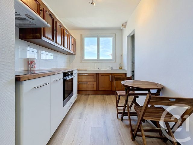Appartement F3 &agrave; louer - 3 pi&egrave;ces - 65 m2 - St Andre Les Vergers - 10 - CHAMPAGNE-ARDENNE