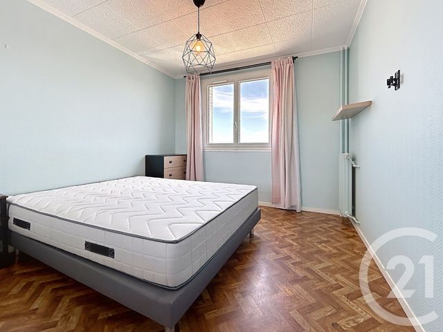 Appartement F3 &agrave; louer - 3 pi&egrave;ces - 65 m2 - St Andre Les Vergers - 10 - CHAMPAGNE-ARDENNE
