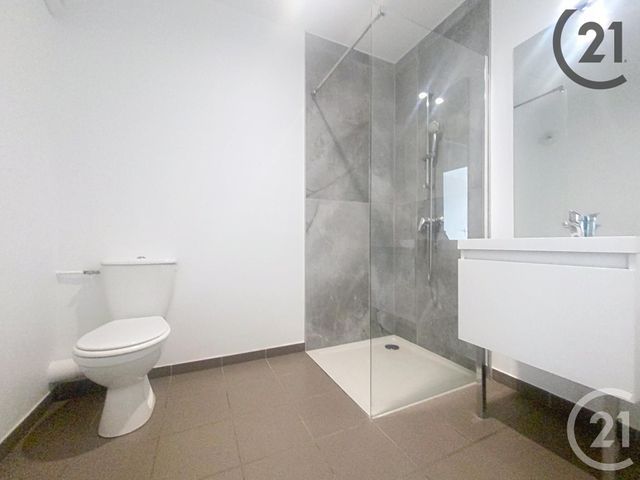 Appartement F1 &agrave; louer - 1 pi&egrave;ce - 22 m2 - Troyes - 10 - CHAMPAGNE-ARDENNE