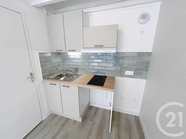 Appartement Duplex &agrave; louer - 2 pi&egrave;ces - 26,75 m2 - Troyes - 10 - CHAMPAGNE-ARDENNE