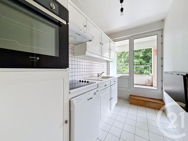 Appartement F3 &agrave; louer - 3 pi&egrave;ces - 60 m2 - Troyes - 10 - CHAMPAGNE-ARDENNE