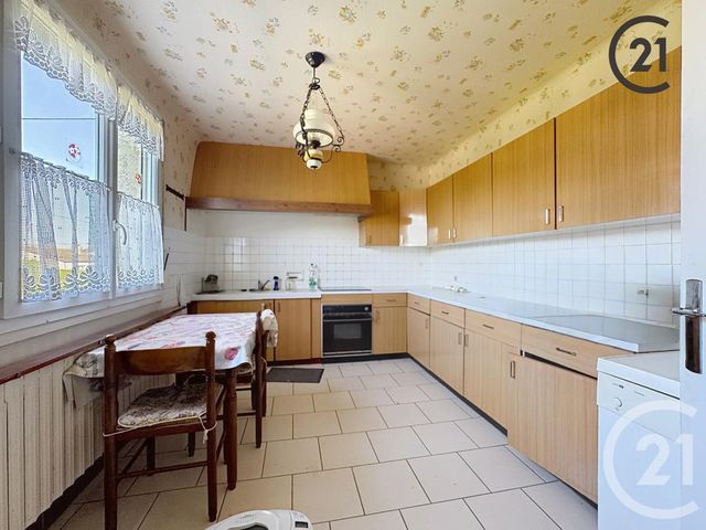 Maison &agrave; vendre - 5 pi&egrave;ces - 106 m2 - St Julien Les Villas - 10 - CHAMPAGNE-ARDENNE