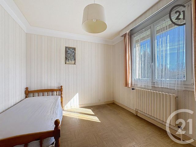 Maison &agrave; vendre - 5 pi&egrave;ces - 106 m2 - St Julien Les Villas - 10 - CHAMPAGNE-ARDENNE