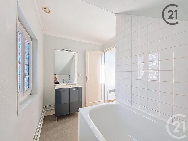 Appartement F5 &agrave; vendre - 4 pi&egrave;ces - 103,85 m2 - Troyes - 10 - CHAMPAGNE-ARDENNE