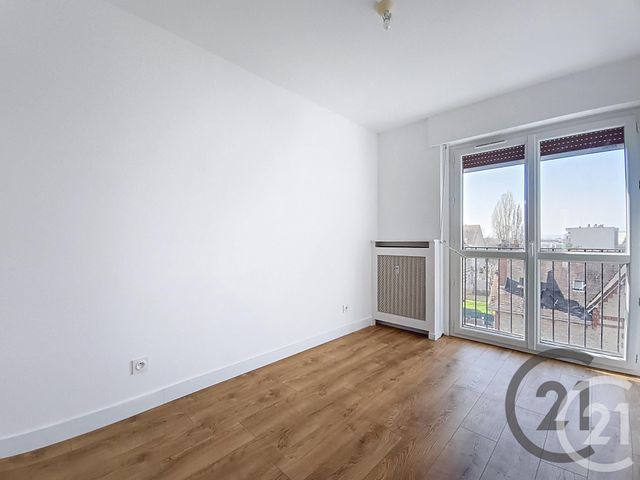 Appartement F4 &agrave; louer - 4 pi&egrave;ces - 72,10 m2 - Troyes - 10 - CHAMPAGNE-ARDENNE