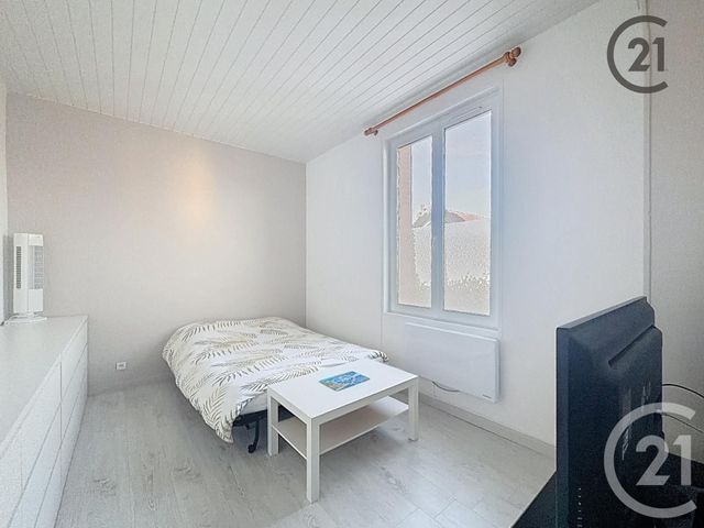 Appartement Studio &agrave; louer - 1 pi&egrave;ce - 31 m2 - Ste Savine - 10 - CHAMPAGNE-ARDENNE