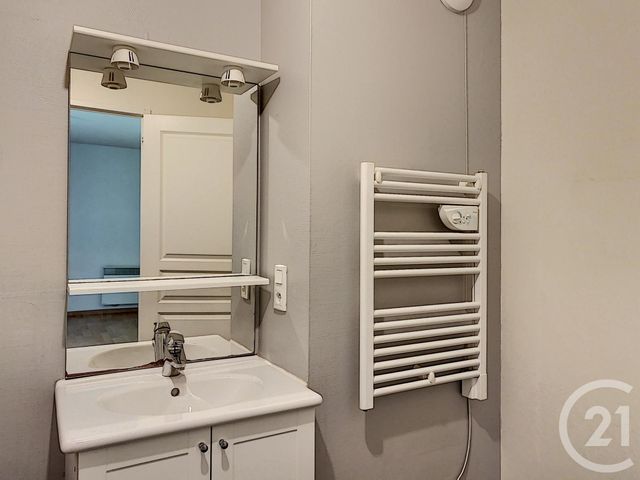 Appartement F3 &agrave; louer - 3 pi&egrave;ces - 53,20 m2 - Troyes - 10 - CHAMPAGNE-ARDENNE