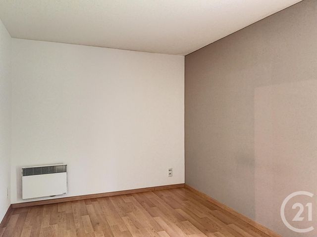 Appartement F3 &agrave; louer - 3 pi&egrave;ces - 53,20 m2 - Troyes - 10 - CHAMPAGNE-ARDENNE
