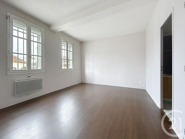 Appartement F3 &agrave; louer - 3 pi&egrave;ces - 87,20 m2 - Troyes - 10 - CHAMPAGNE-ARDENNE