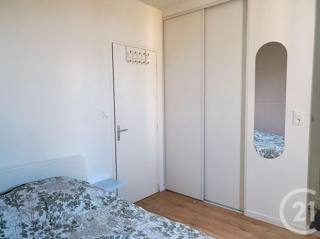 Appartement F2 &agrave; louer - 2 pi&egrave;ces - 30,10 m2 - Ste Savine - 10 - CHAMPAGNE-ARDENNE