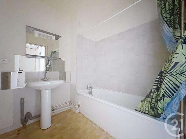 Appartement F2 &agrave; vendre - 2 pi&egrave;ces - 44,80 m2 - St Andre Les Vergers - 10 - CHAMPAGNE-ARDENNE