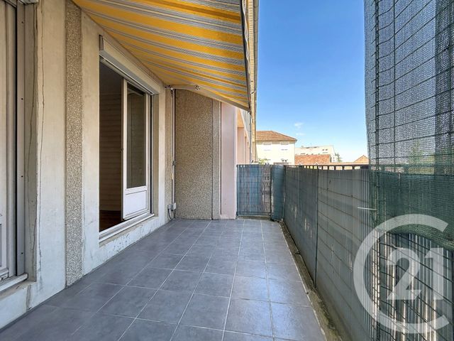 Appartement F4 &agrave; louer - 4 pi&egrave;ces - 80 m2 - St Andre Les Vergers - 10 - CHAMPAGNE-ARDENNE