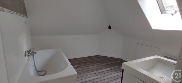 Appartement F3 &agrave; louer - 3 pi&egrave;ces - 81 m2 - Troyes - 10 - CHAMPAGNE-ARDENNE