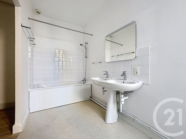 Appartement F5 &agrave; louer - 5 pi&egrave;ces - 123 m2 - Troyes - 10 - CHAMPAGNE-ARDENNE