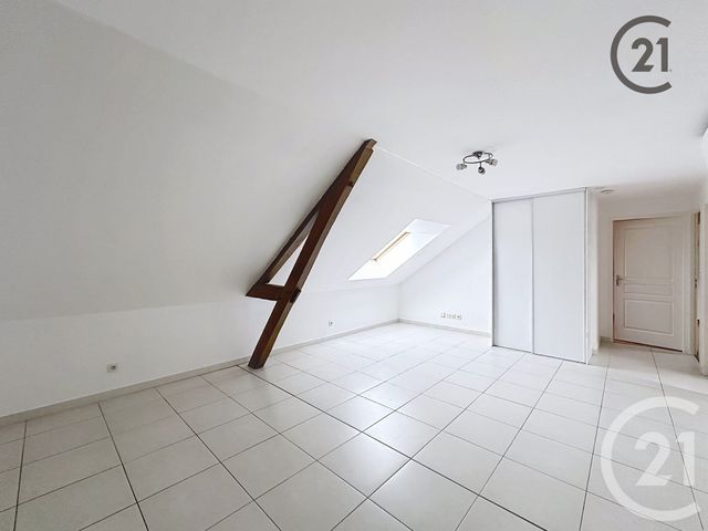 Appartement F4 &agrave; louer - 4 pi&egrave;ces - 63,35 m2 - Troyes - 10 - CHAMPAGNE-ARDENNE