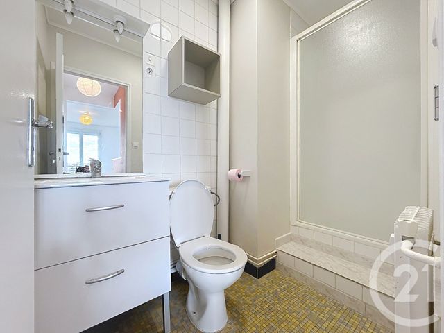 Appartement &agrave; louer - 1 pi&egrave;ce - 25 m2 - Troyes - 10 - CHAMPAGNE-ARDENNE