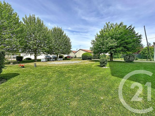 Appartement F4 &agrave; vendre - 4 pi&egrave;ces - 79,47 m2 - Ste Savine - 10 - CHAMPAGNE-ARDENNE