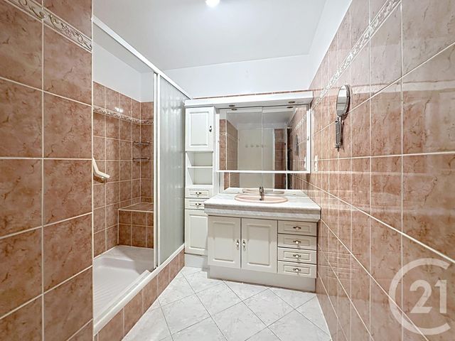 Appartement F4 &agrave; vendre - 4 pi&egrave;ces - 79,47 m2 - Ste Savine - 10 - CHAMPAGNE-ARDENNE