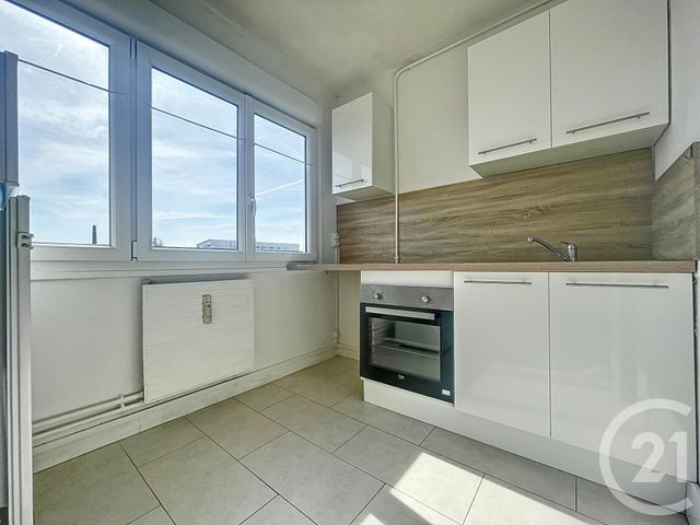 Appartement F1 &agrave; louer - 1 pi&egrave;ce - 27 m2 - Troyes - 10 - CHAMPAGNE-ARDENNE