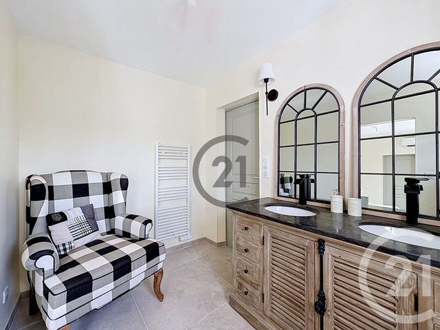 Maison &agrave; vendre - 9 pi&egrave;ces - 140 m2 - St Julien Les Villas - 10 - CHAMPAGNE-ARDENNE
