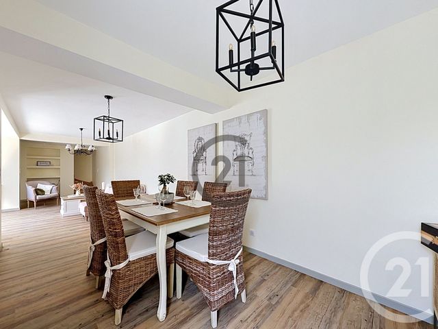 Maison &agrave; vendre - 9 pi&egrave;ces - 140 m2 - St Julien Les Villas - 10 - CHAMPAGNE-ARDENNE