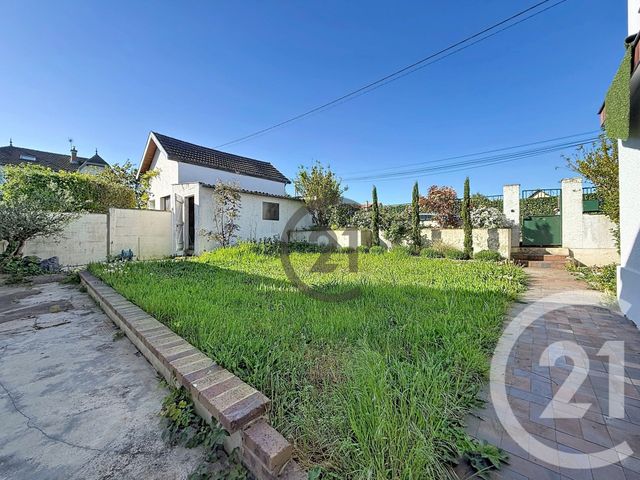 Maison &agrave; vendre - 9 pi&egrave;ces - 140 m2 - St Julien Les Villas - 10 - CHAMPAGNE-ARDENNE