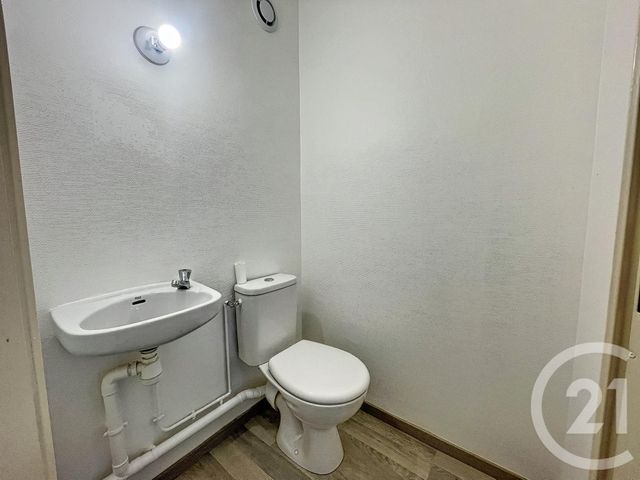 Appartement F2 &agrave; louer - 2 pi&egrave;ces - 49 m2 - St Andre Les Vergers - 10 - CHAMPAGNE-ARDENNE