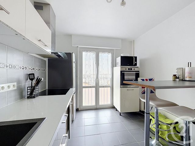 Appartement &agrave; vendre - 2 pi&egrave;ces - 52 m2 - St Andre Les Vergers - 10 - CHAMPAGNE-ARDENNE