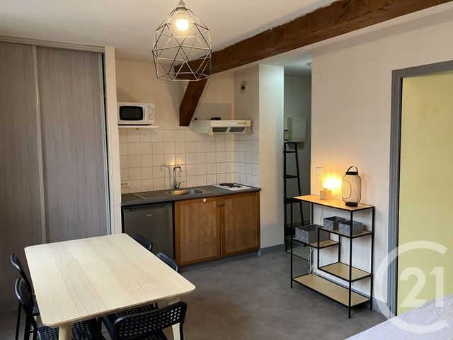Appartement Studio &agrave; louer - 1 pi&egrave;ce - 22,75 m2 - Troyes - 10 - CHAMPAGNE-ARDENNE