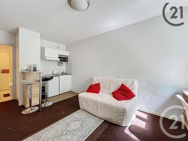 Appartement Studio &agrave; louer - 1 pi&egrave;ce - 21 m2 - Troyes - 10 - CHAMPAGNE-ARDENNE