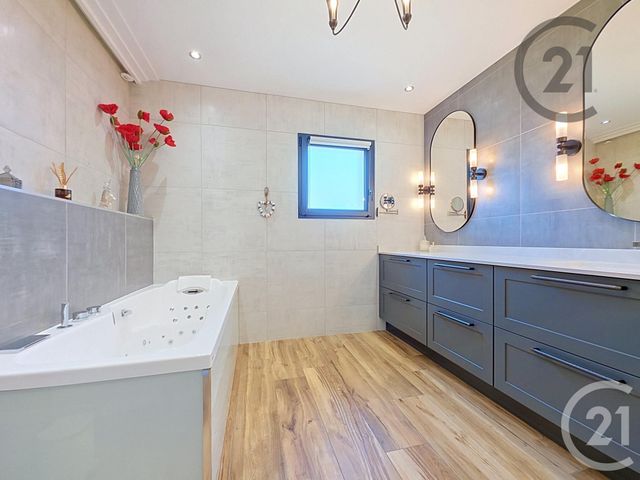 Maison &agrave; vendre - 5 pi&egrave;ces - 177,54 m2 - Le Pavillon Ste Julie - 10 - CHAMPAGNE-ARDENNE