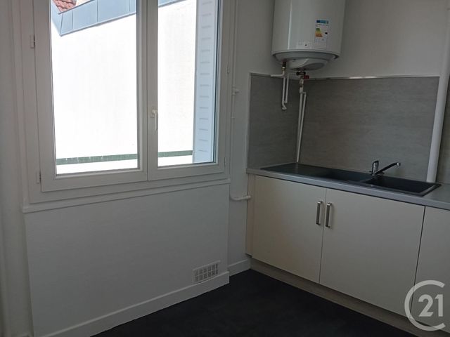 Appartement T2 &agrave; louer - 2 pi&egrave;ces - 40 m2 - Troyes - 10 - CHAMPAGNE-ARDENNE