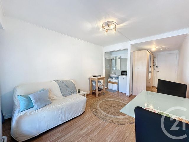 Appartement F1 &agrave; louer - 1 pi&egrave;ce - 16,90 m2 - Troyes - 10 - CHAMPAGNE-ARDENNE