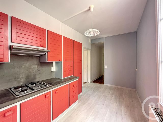 Appartement &agrave; louer - 3 pi&egrave;ces - 70,32 m2 - Troyes - 10 - CHAMPAGNE-ARDENNE
